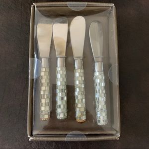 Pier 1 Speader Set (4 Piece)